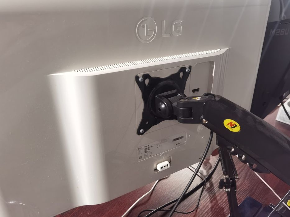 Monitor LG ud 69 4k 27 IPS DPD