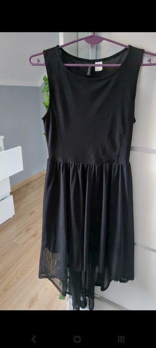 Czarna sukienka XS