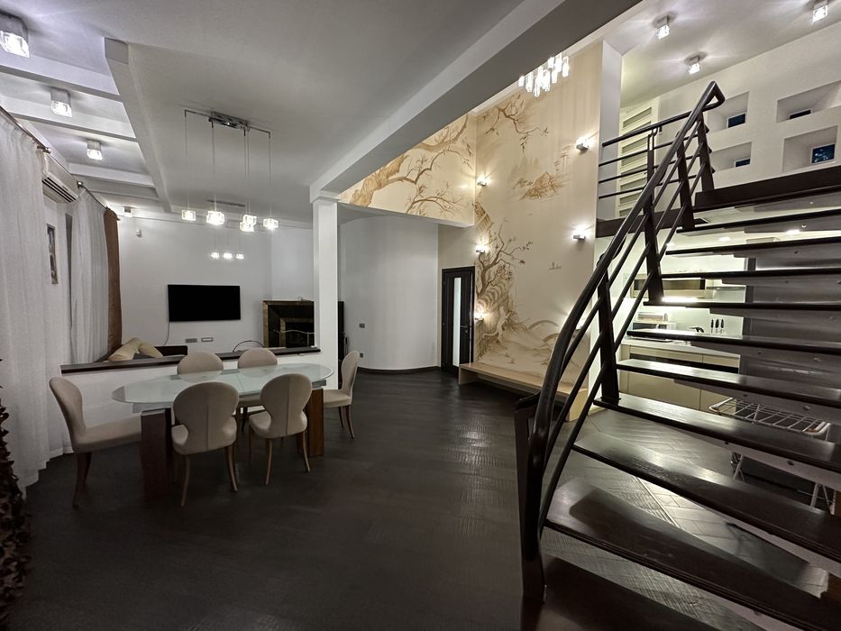 Два уровня в самом центре