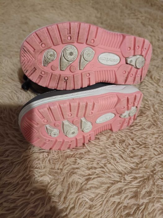 Śniegowce Martes 23