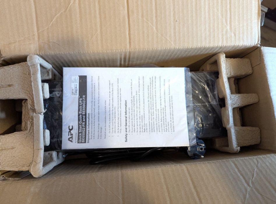 APC Back-UPS 850VA Новий