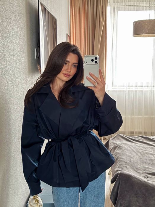 Стильні тренчі хіт цього сезону у кольорах