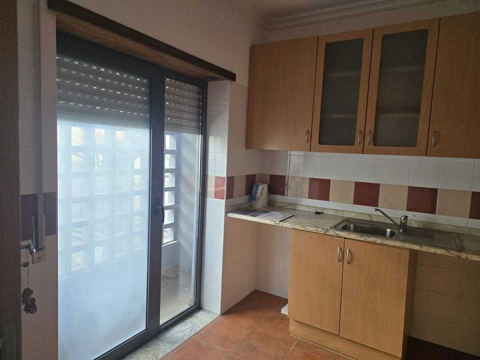Apartamento T2 para Arrendamento
