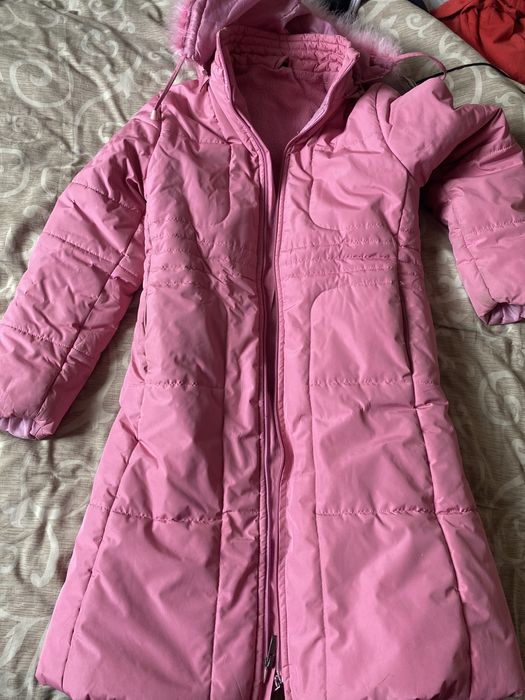 Куртка зимова.