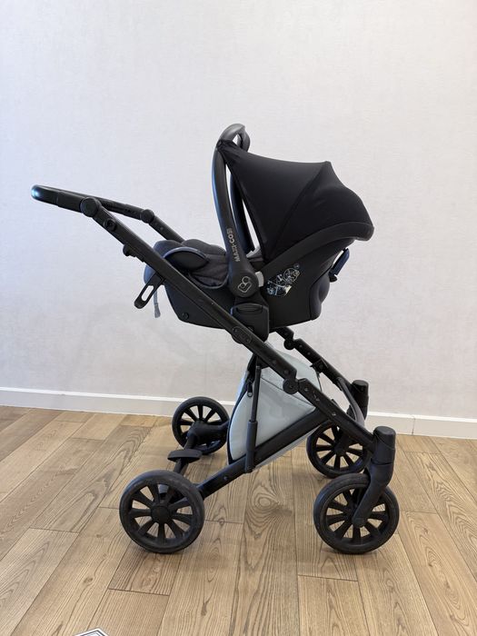 Авто люлька maxi cosi з адаптерами для коляски