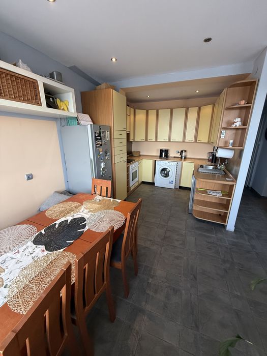 M4 podjasnogorska centrum 52m2 winda , parking ,blok 4p.