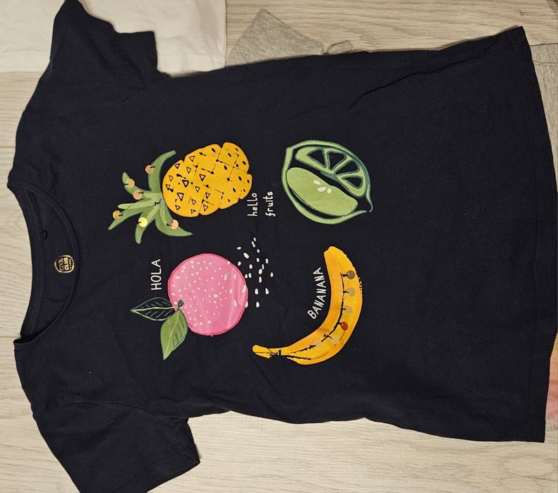 Paka koszulek r. 134 z krótkim rękawem  dla dziewczynki