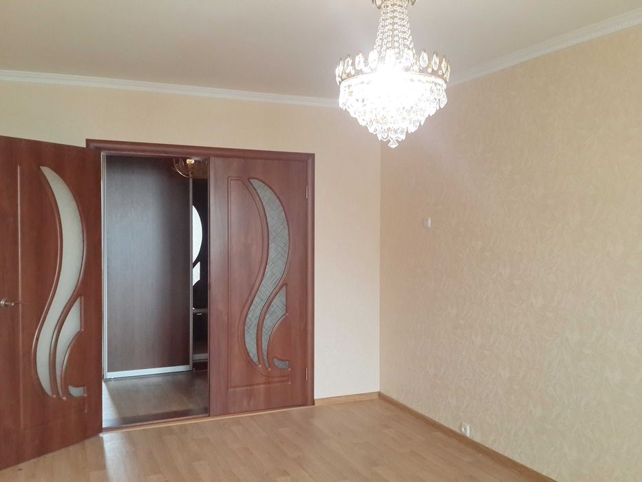 Продам 3х ком. кв.ру в Чугуеве (Авиатор)