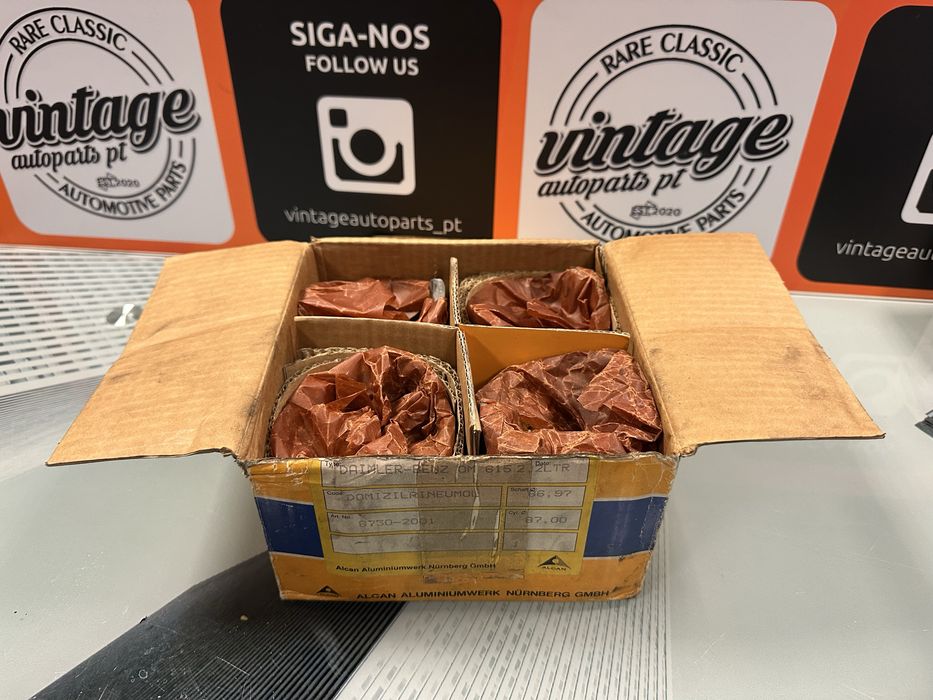 Pistões Mercedes OM615 200d/220d