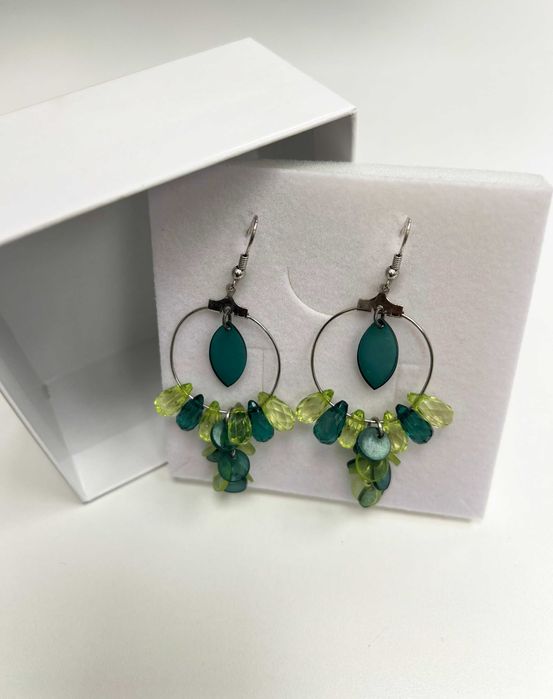 Kolczyki zielone z koralikami