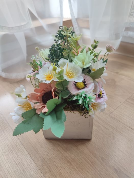 Kompozycja kwiatowa flower box