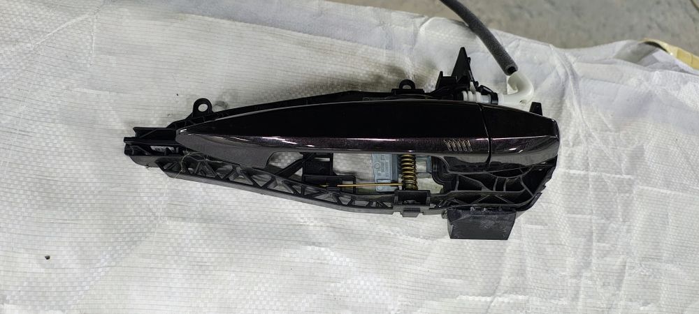 Ручка дверей наружня bmw x5 f15