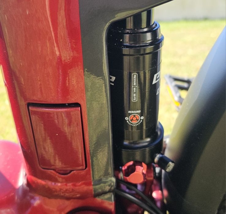 Bicicleta Trek eletrica Full Supension