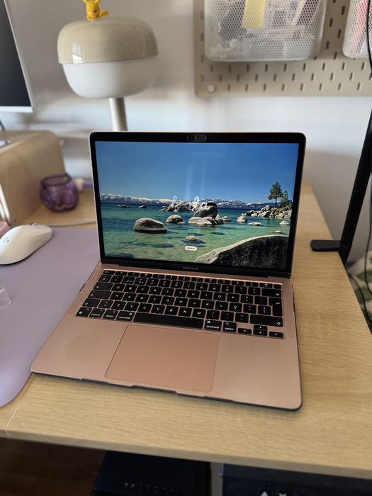 MacBook Air 13” — Apple M1 | 8GB RAM | 512GB | Rose Gold