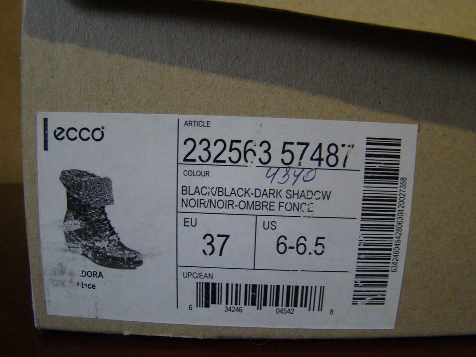 Продам ботинки жіночі зимові ECCO