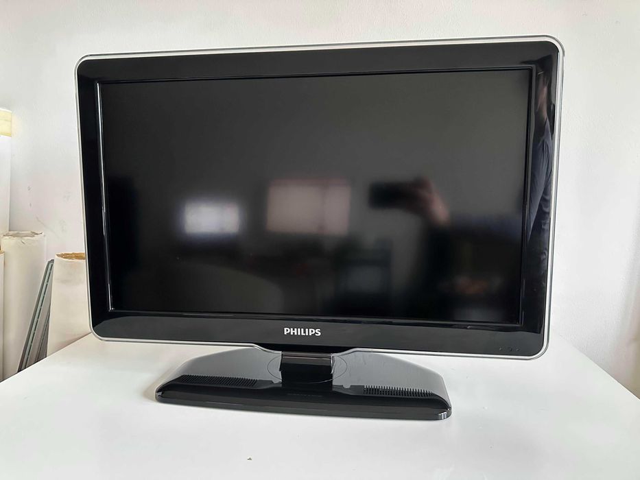 TV PHILIPS LCD 26"