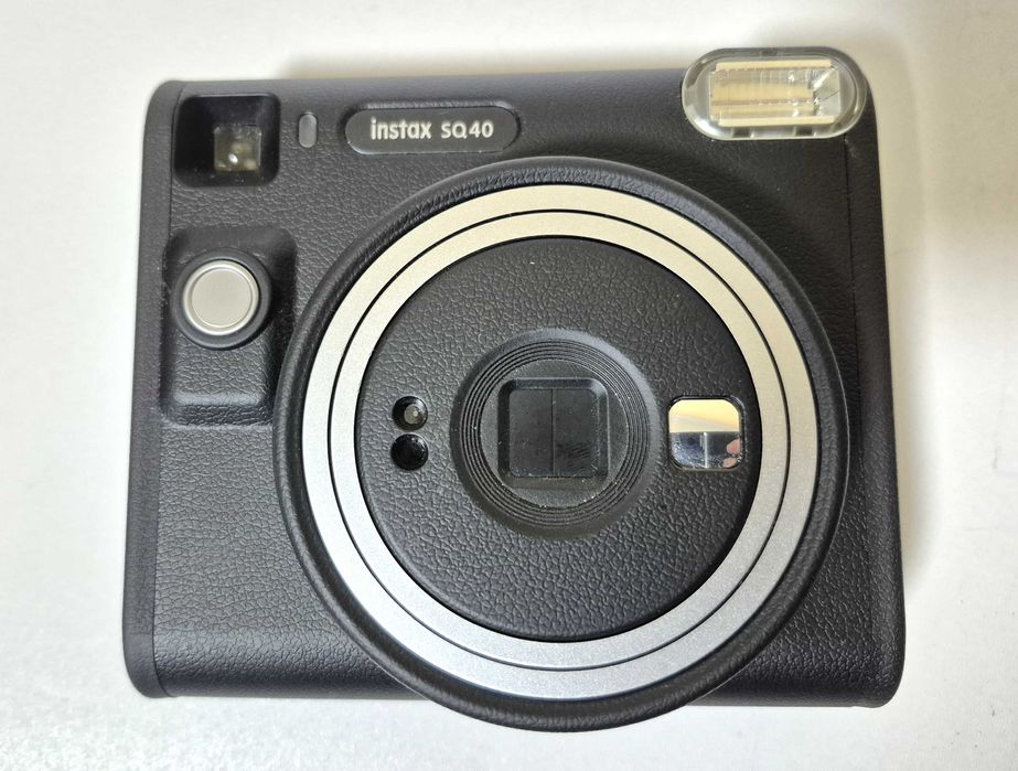 Фотокамера моментальной печати Fujifilm Instax Square SQ 40