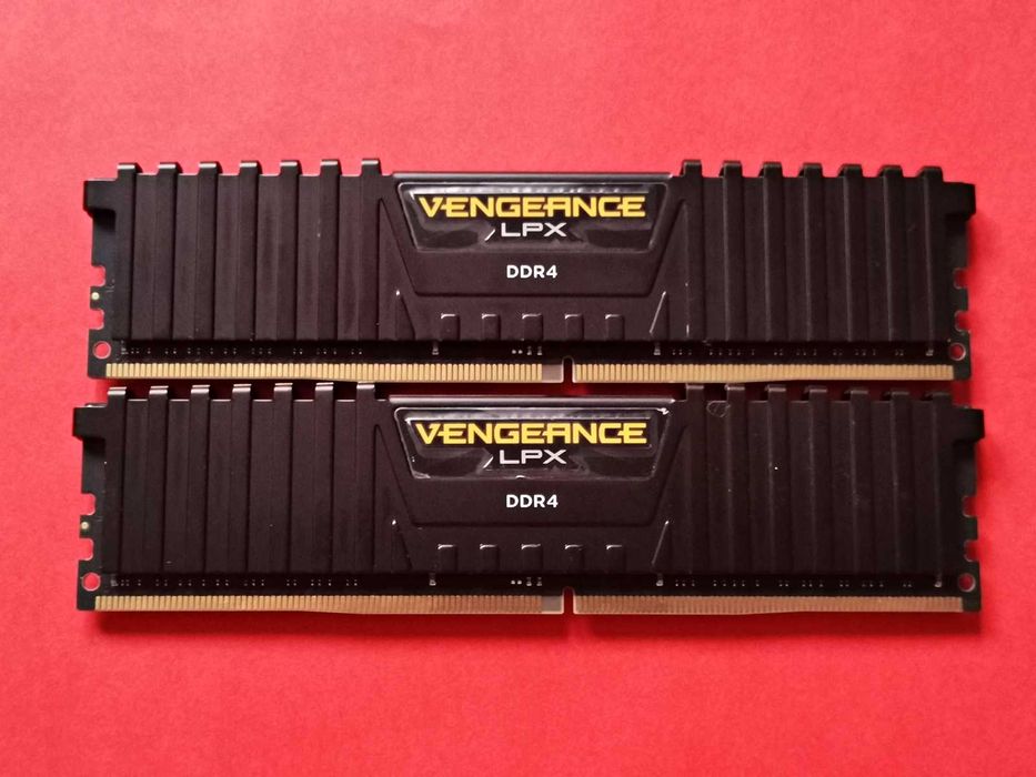 DDR4 32GB CoRsaiR VengeAnce 3000 -Komputer