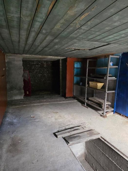 Продам гараж з ямою , і коморою
