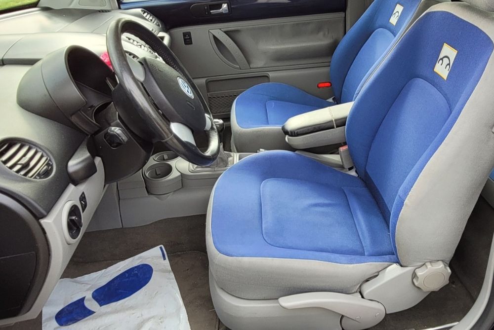 VW New Beetle< 2002 rok< 2,0 B*Sprawna klima*Opłacony