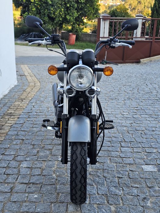 Keeway Superlight 125