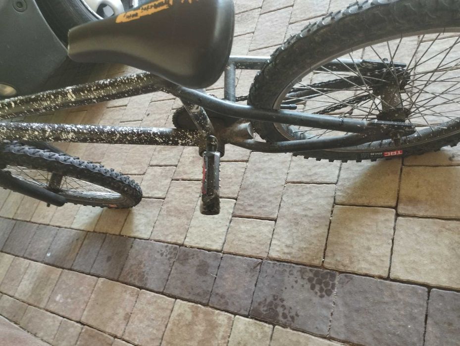 Rower BMX od firmy avebmx