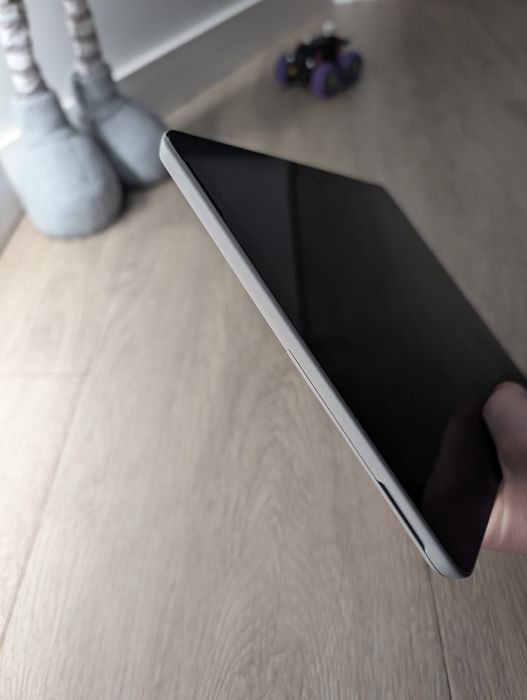 Планшет Microsoft Surface Go 2 m3-8100Y 8/128 FullHD Windows 11