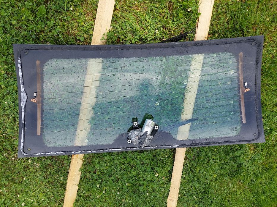 Szyba tylna do merivy