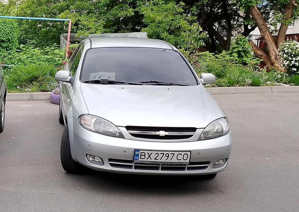Автомобіль Chevrolet Lacetti 1.8 CDX
