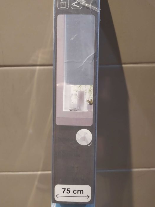 Roleta zaciemniająca okienna