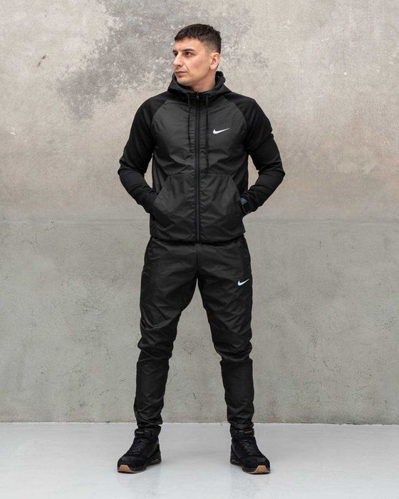 Чоловічий спортивний костюм зі вставками Nike (плащівка)