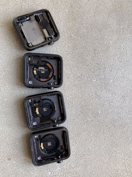 Шлейф, корпус, запчасти Apple Watch