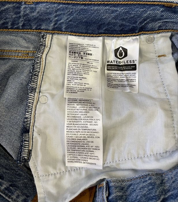 Спідниця джинсова Levis оригінал. W 32