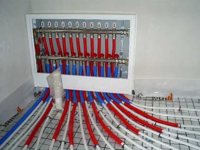 Hydraulik - instalacje wodne, kanalizacyjne oraz ogrzewanie w domu