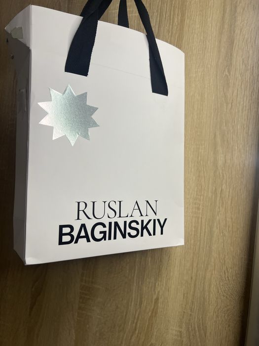 Гооловний убір, Ruslan Baginsky original