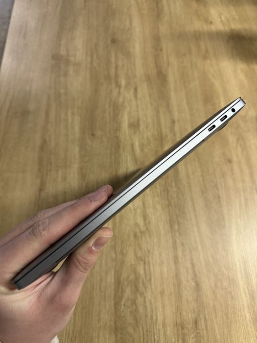 2017 MacBook Pro 15,4’ — SpaceGray — i7/16/512GB — Нова Батарея: 100%