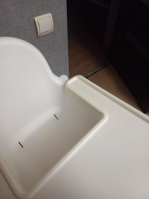 Крісло ікеа IKEA
Є 2 шт, з ремінцями і без них
В користуванні були 2ро