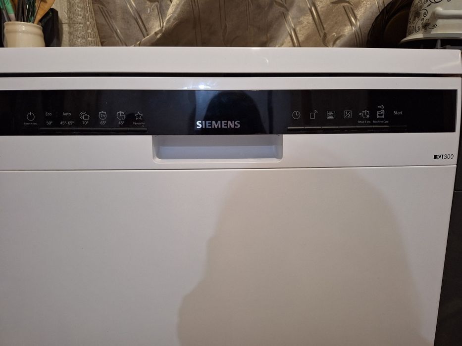 Посудомийна машина