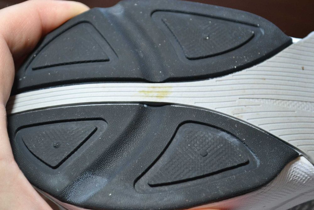 nike ghoswift 44.5р кроссовки оригинал