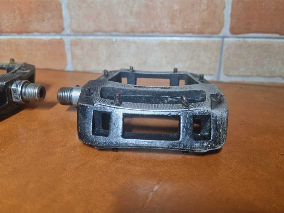 Pedais Plataforma - Otimo estado