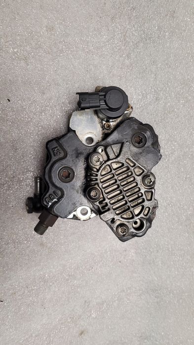 pompa wtryskowa honda cr-v iii 2.2 ctdi 0445010141