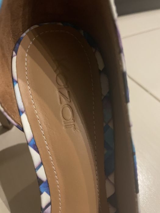 Sprzedam Kazar szpilki stan idealny