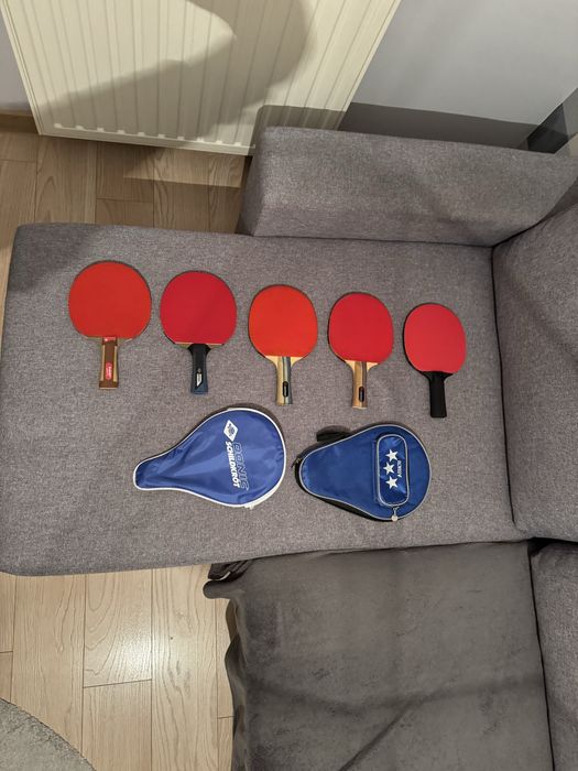 Zestaw rakietek do ping ponga i pokrowce