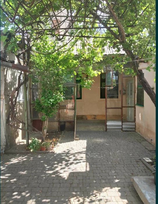 Продам отдельно стоящий дом центре Слободки