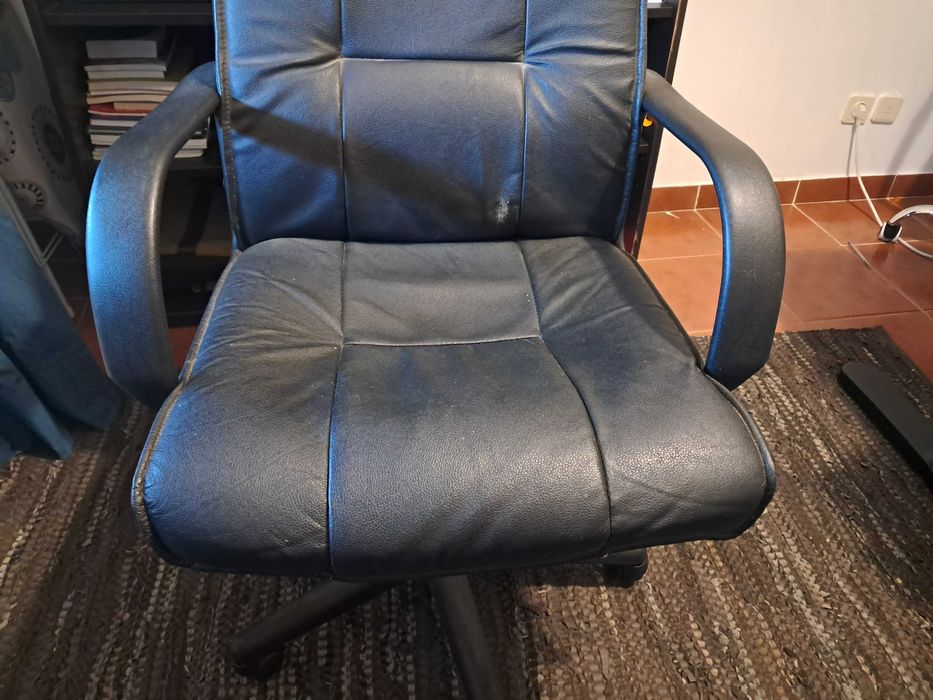 Cadeira de secretaria