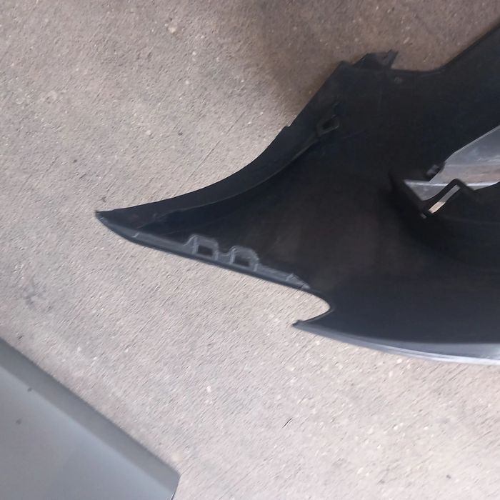 Para choques frente audi a4 b8  8K0807437