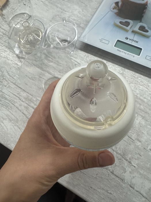 Пляшки бутилка для годування Avent, chicco