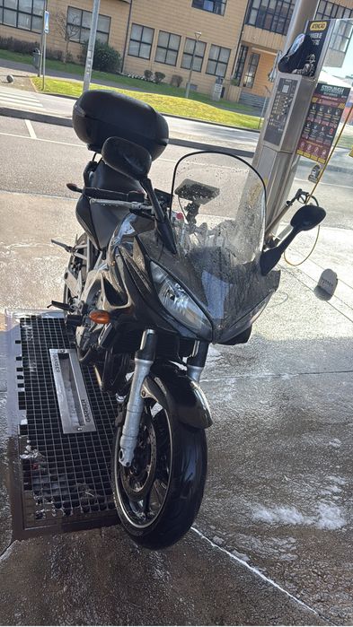 Yamaha FZ6 Fazer 600 – 2006 | Revisão Recente | Pronta a Andar