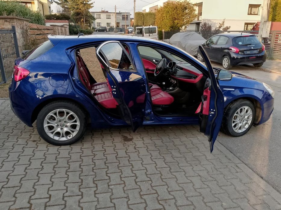 Alfa Romeo Giulietta Alfa Romeo Guilietta 1,6 JTDM-2, Niski przebieg 79tyś, Niskie spalanie