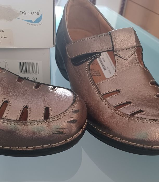 Sapatos em pele n.37